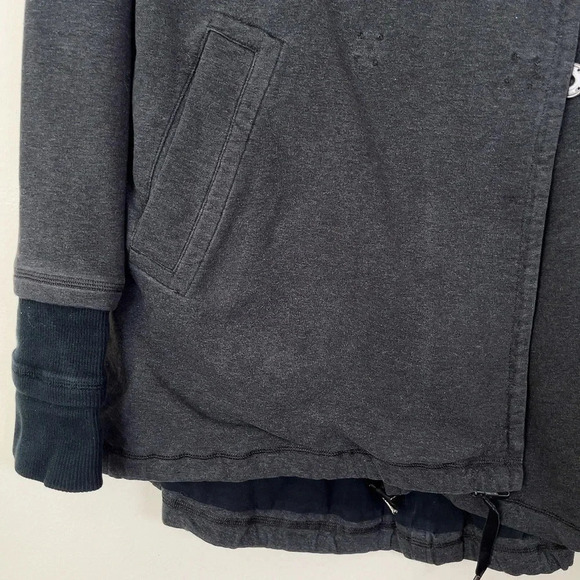 LULULEMON  | GRATITUDE WRAP IN HEATHERED CHARCOAL - Picture 8 of 14